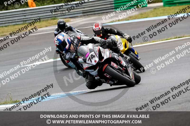 estoril;event digital images;motorbikes;no limits;peter wileman photography;portugal;trackday;trackday digital images